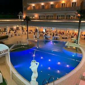 Grand Hotel Osman Ristorante Il Danubio